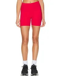 BEYOND YOGA BIKER-SHORTS POWERBEYOND STRIVE in Red Red