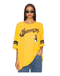 DAYDREAMER Fleetwood Mac Penguin Baseball Tee Shirt in Yellow Yellow