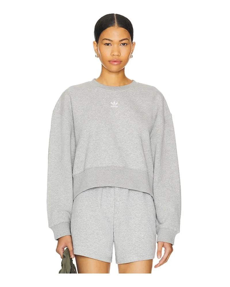 adidas SWEATSHIRT MIT RUNDHALSAUSSCHNITT ESSENTIALS in Grey Grey