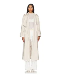 SOVERE Tailored Trench in Cream Cream