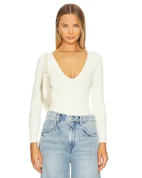 Free People NAHTLOSER BODY MIT V-AUSSCHNITT INTIMATELY FP MEG in Ivory Ivory