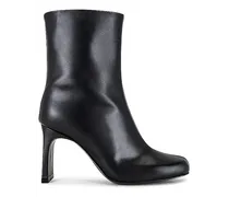 BOOTS SEAMED STRAIGHT in Black