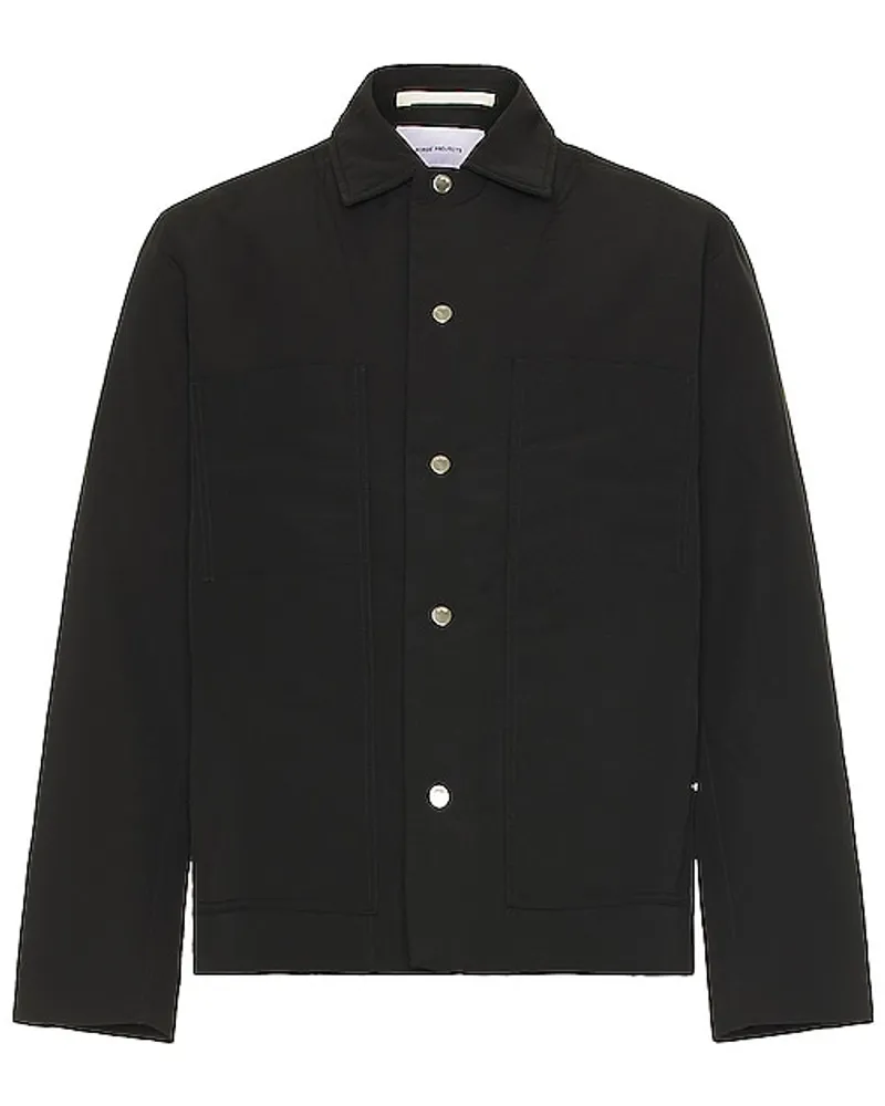 Norse Projects JACKE in Black Black