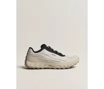 002 Running Sneakers Cinder