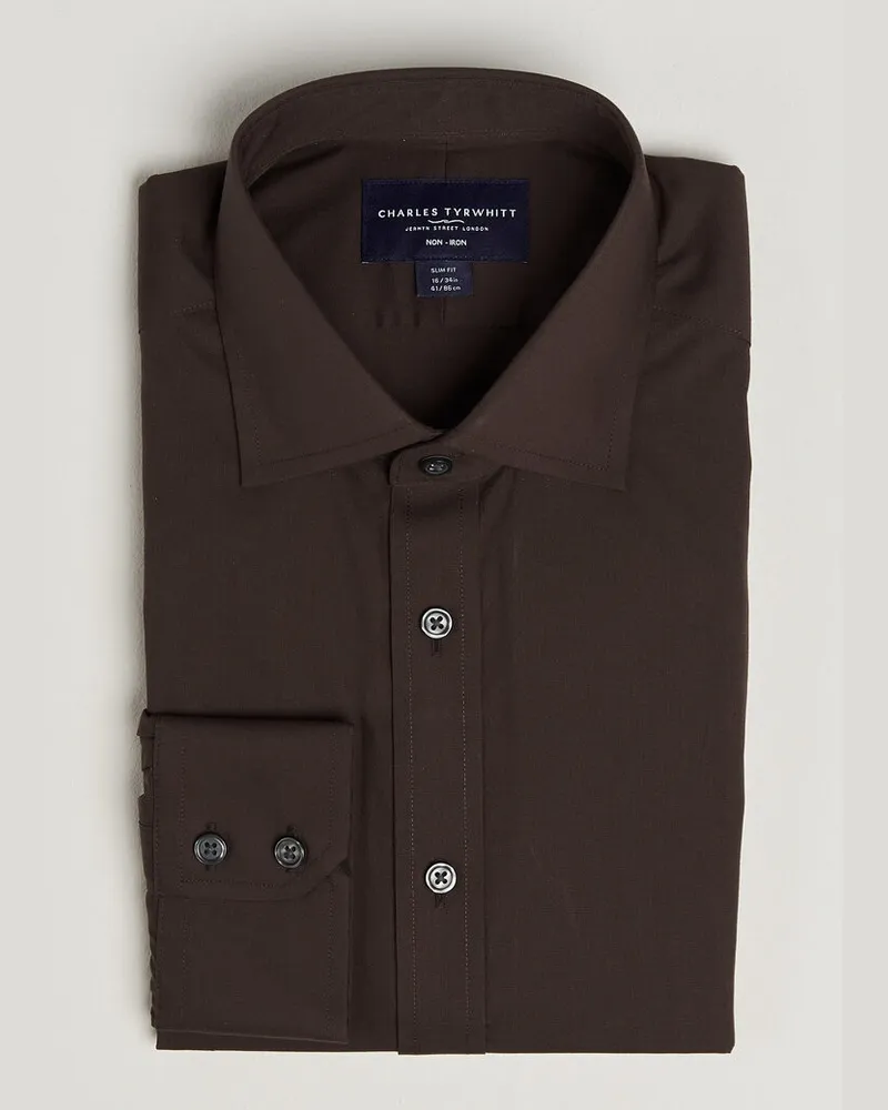 Charles Tyrwhitt Slim Fit Non Iron Poplin Cut Away Shirt Chocolate Braun