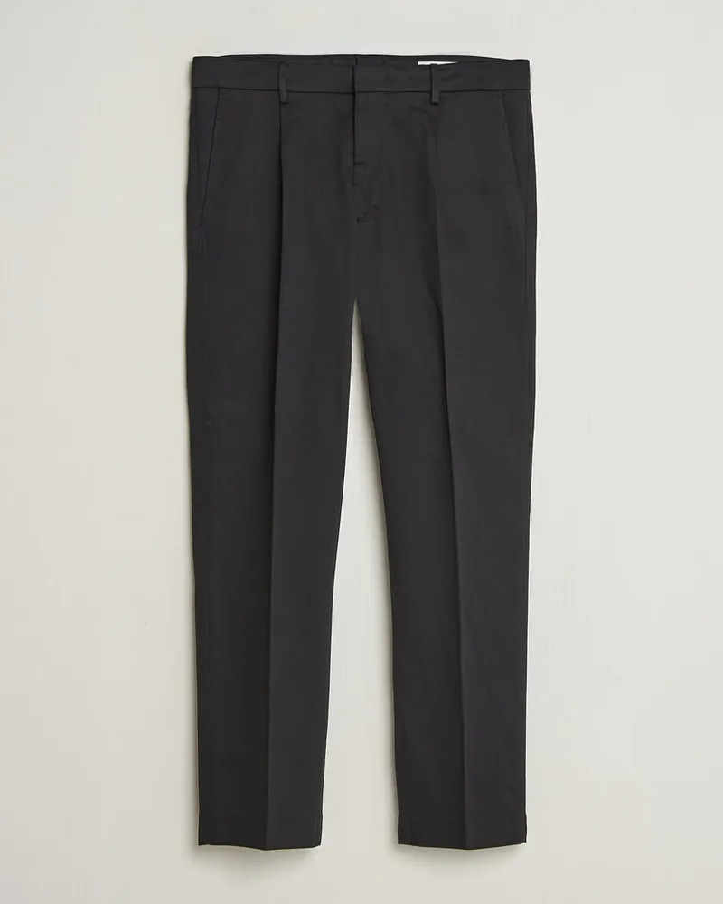 NN 07 Bill Pleated Cotton Chinos Black Schwarz