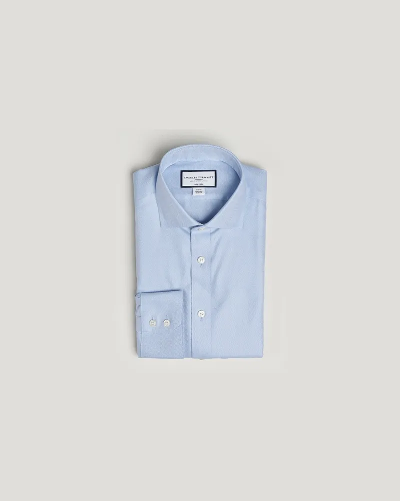 Charles Tyrwhitt Slim Fit Non Iron Herringbone Cut Away Shirt  Sky Blau