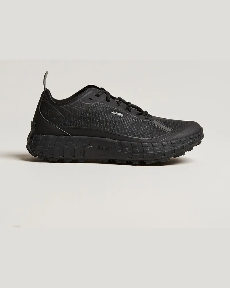 Norda 001 Running Sneakers Stealth Black Schwarz