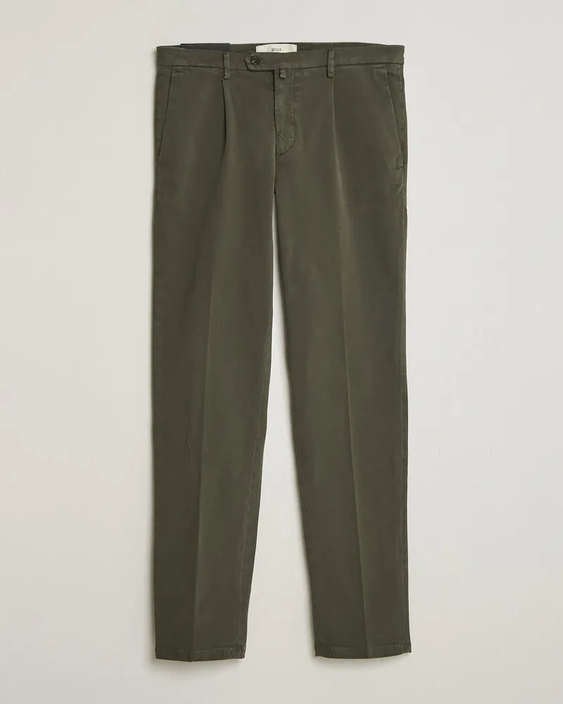Briglia 1949 Easy Fit Pleated Cotton Stretch Trousers Military Grün