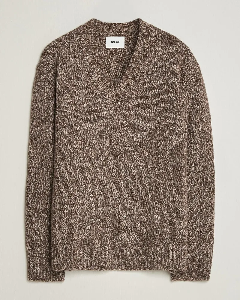 NN 07 Flint Wool Knitted V-Neck Deep Truffle Braun