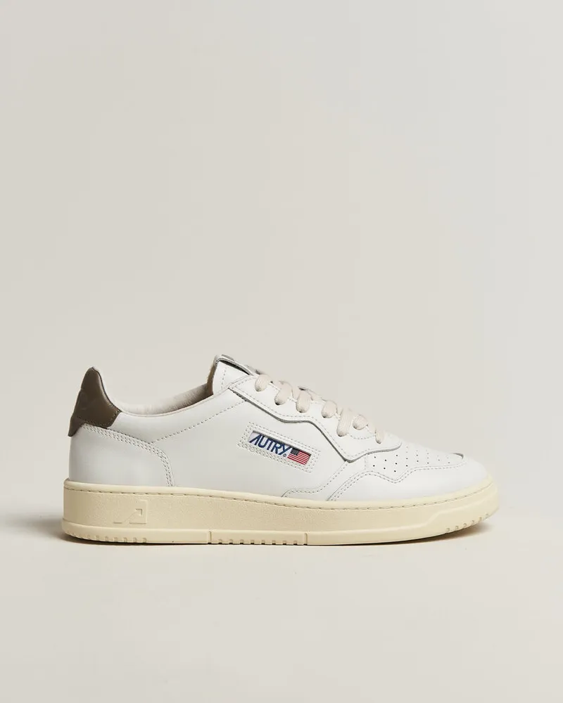 AUTRY Medalist Low Sneaker White/Chocolate Weiß