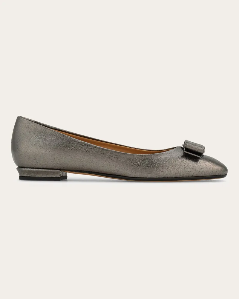 Ferragamo Damen Ballerina mit Vara-Schleife Grau Größe Grau