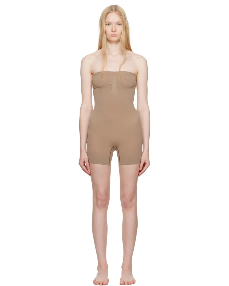 SKIMS Taupe Seamless Sculpt Strapless Shortie Bodysuit Sienna