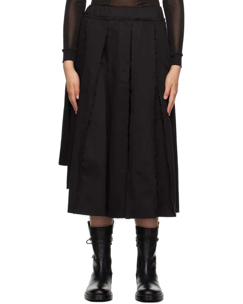 AIREI Black Pleated Midi Skirt Black