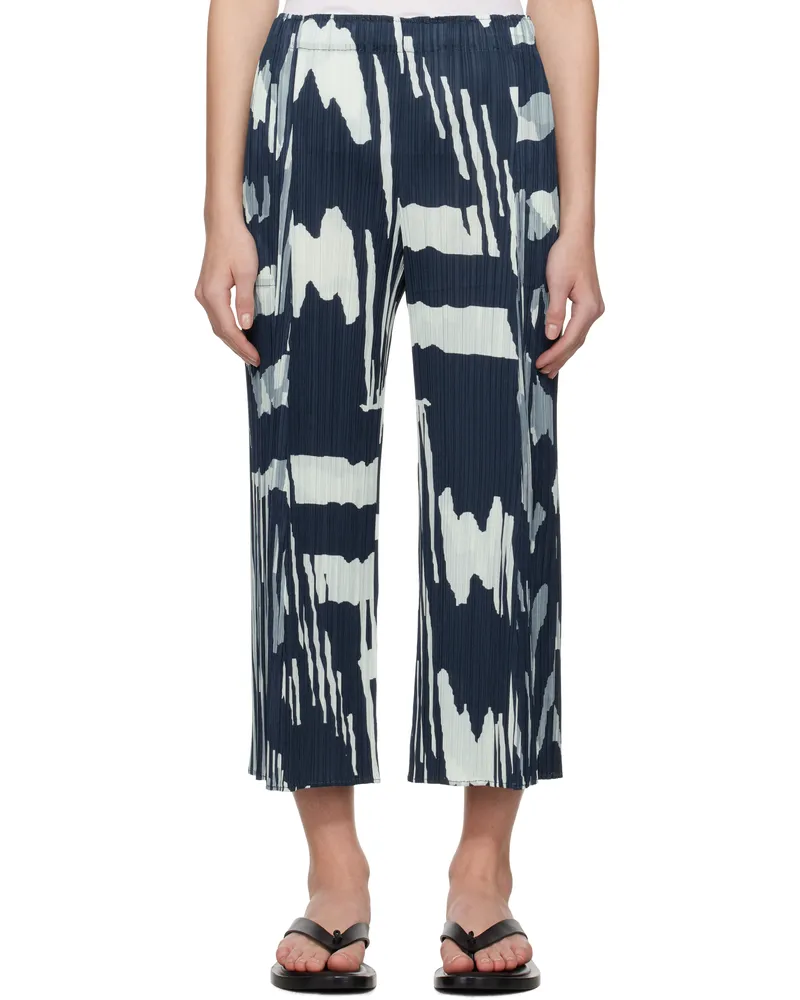 Issey Miyake Navy & Blue Refraction Trousers 77