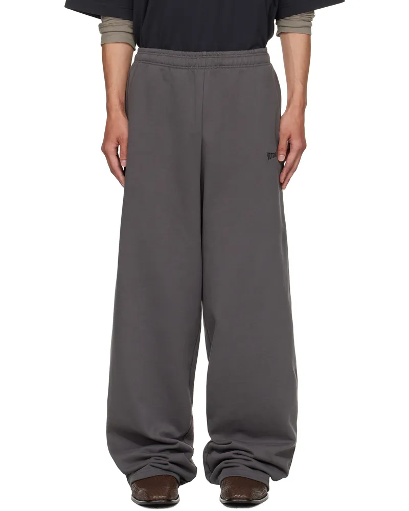 VETEMENTS Gray Boxing Logo Baggy Sweatpants Magnet