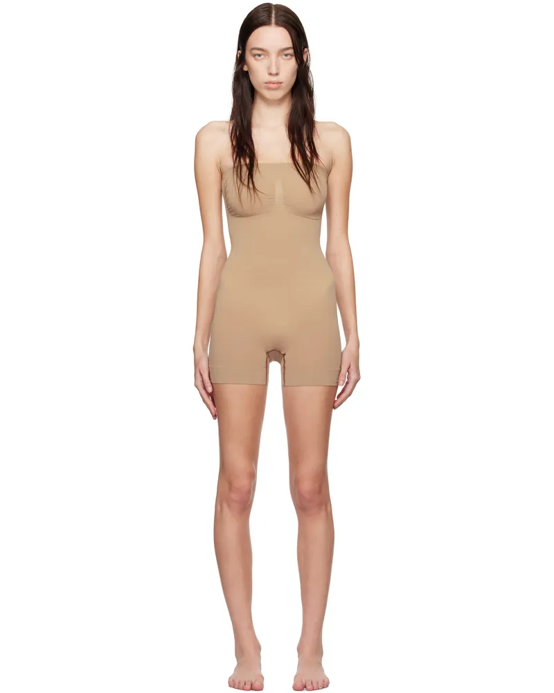 SKIMS Taupe Seamless Sculpt Strapless Shortie Bodysuit Sienna