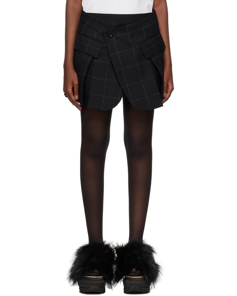Sacai Black Windowpane Shorts 001