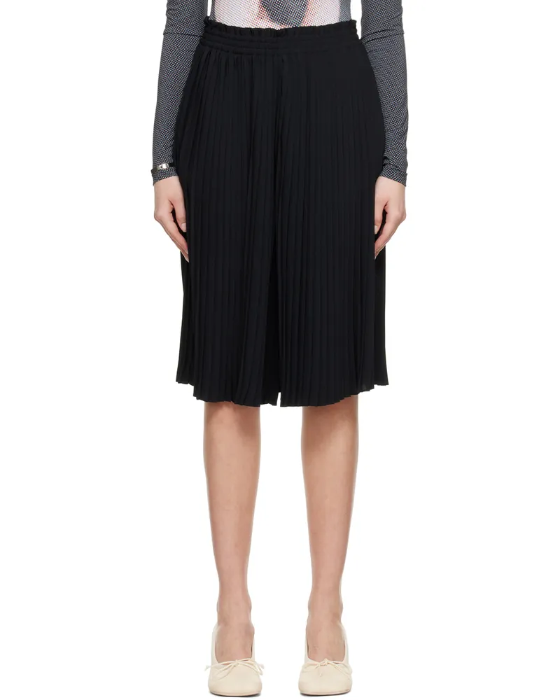 Maison Margiela Black Pleated Shorts 900