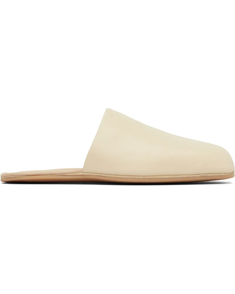 Our Legacy WORK SHOP Emporio Armani Beige Cigarr Slippers Creme