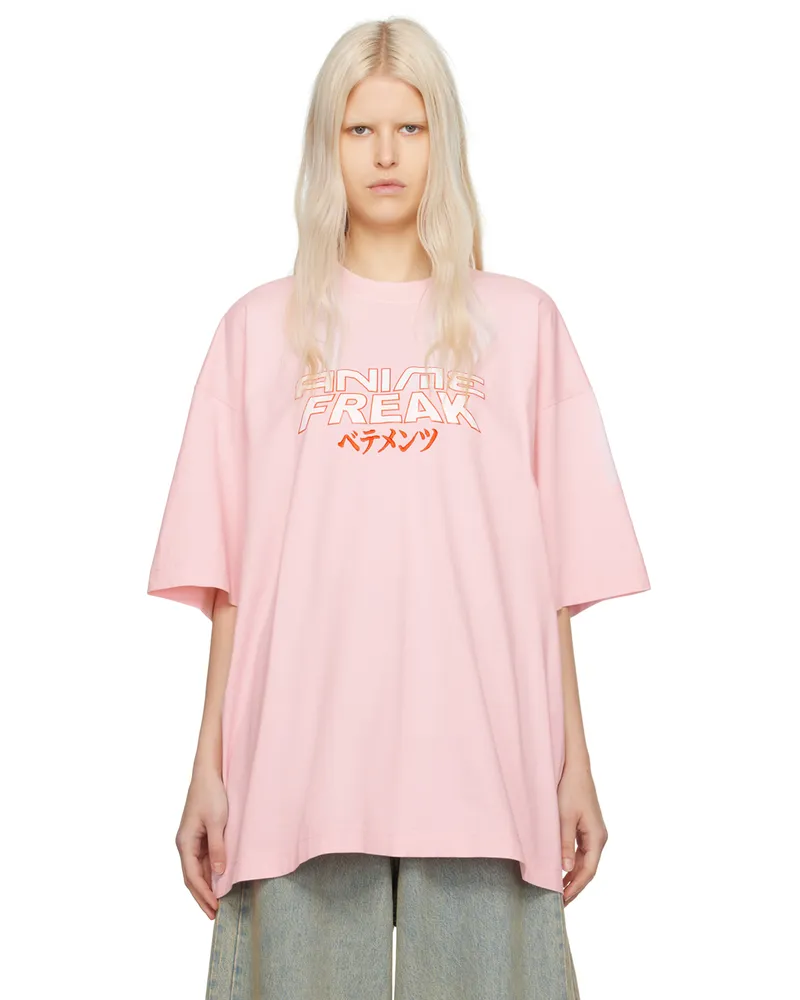 VETEMENTS Pink 'Anime Freak' T-Shirt Baby