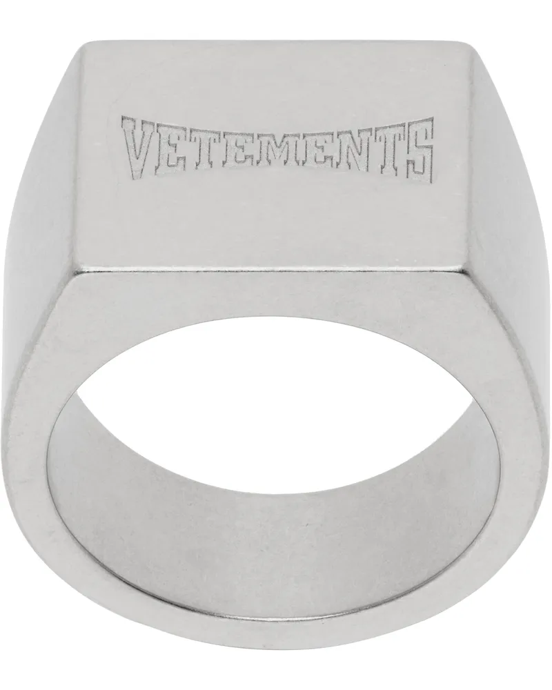 VETEMENTS Boxing Logo Signet Ring Silver