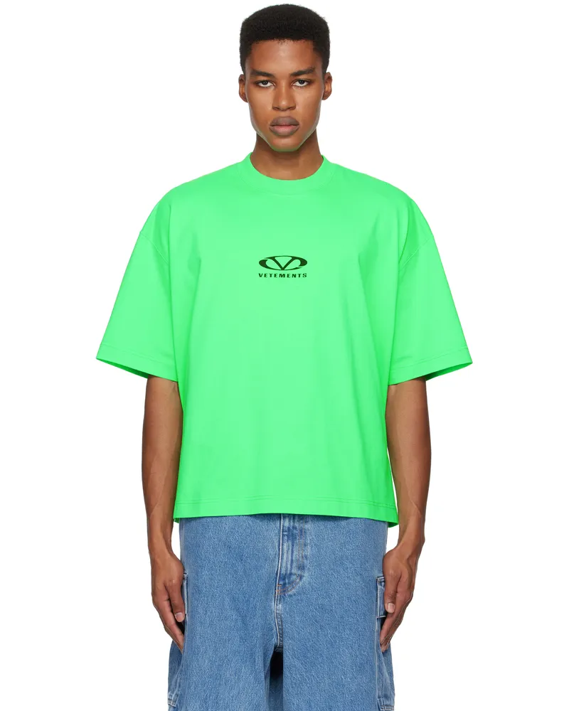 VETEMENTS Green Oval Logo Cropped Boxy T-shirt Neon