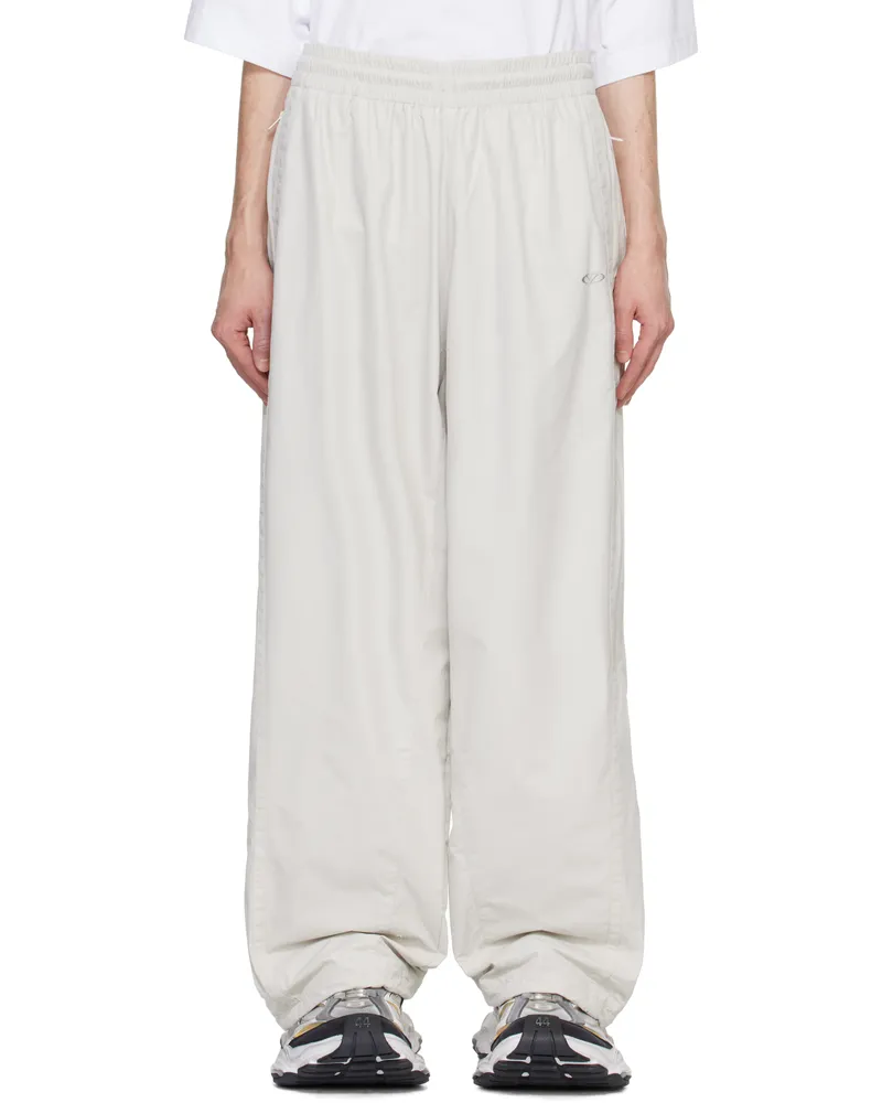 VETEMENTS White Oval Logo Track Pants White