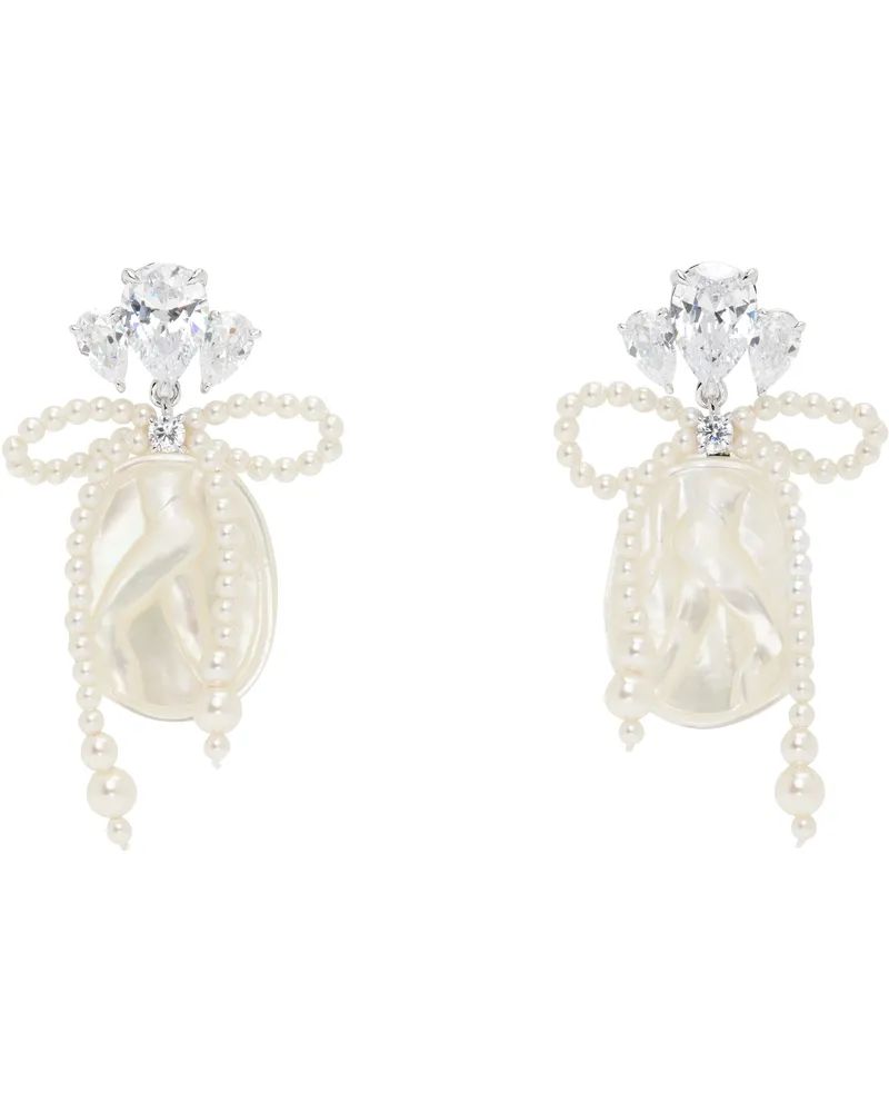 SHUSHU/TONG White & Silver YVMIN Edition Pearl Bow Shell Earrings White