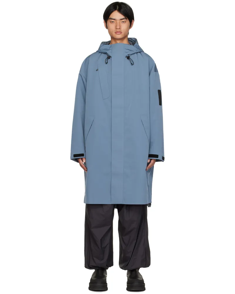 A. A. Spectrum Blue Flowted Rain Coat Cuirasse