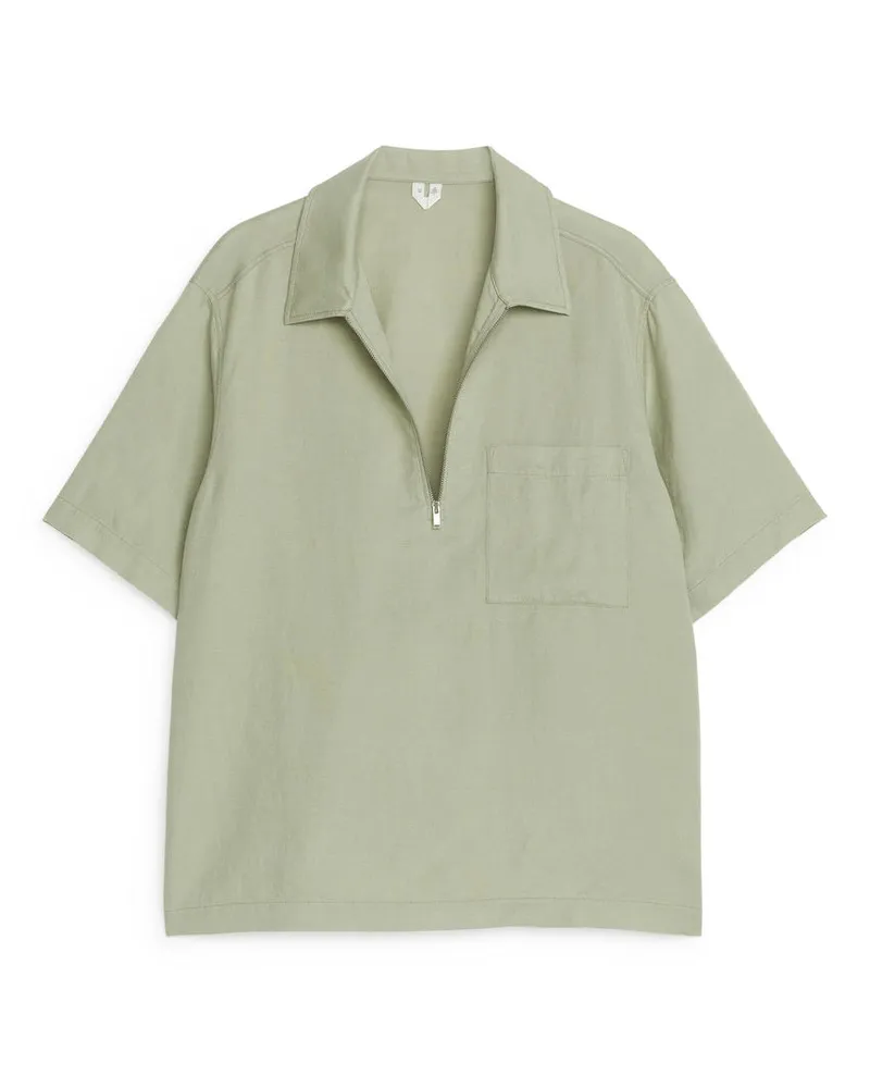 Arket Shirt Mit Kurzem Reißverschluss - Grün Salbeigrün