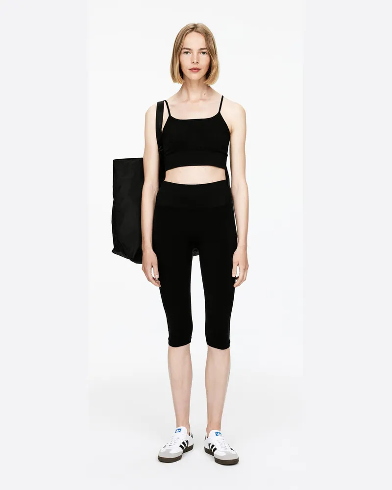 Arket Nahtlose Capri-Leggings -Schwarz Schwarz