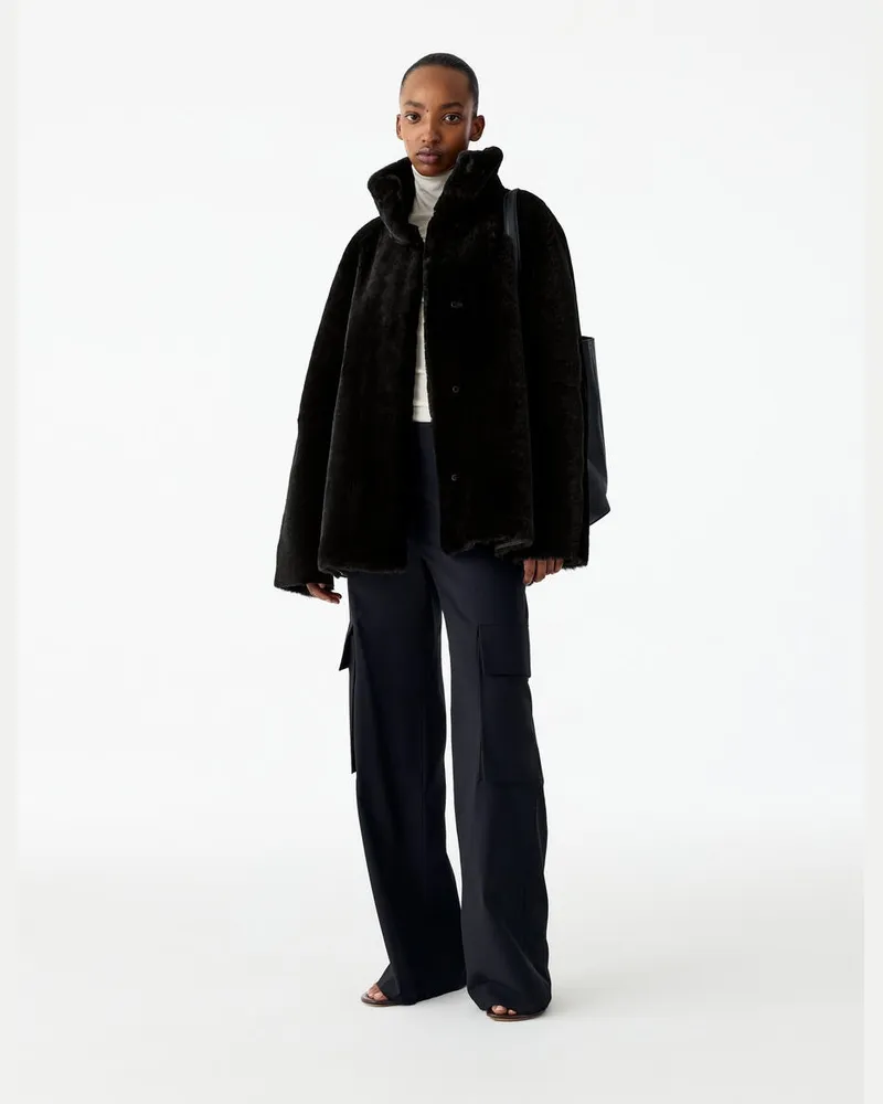 Arket Lockerer Shearling-Mantel -Schwarz Schwarz