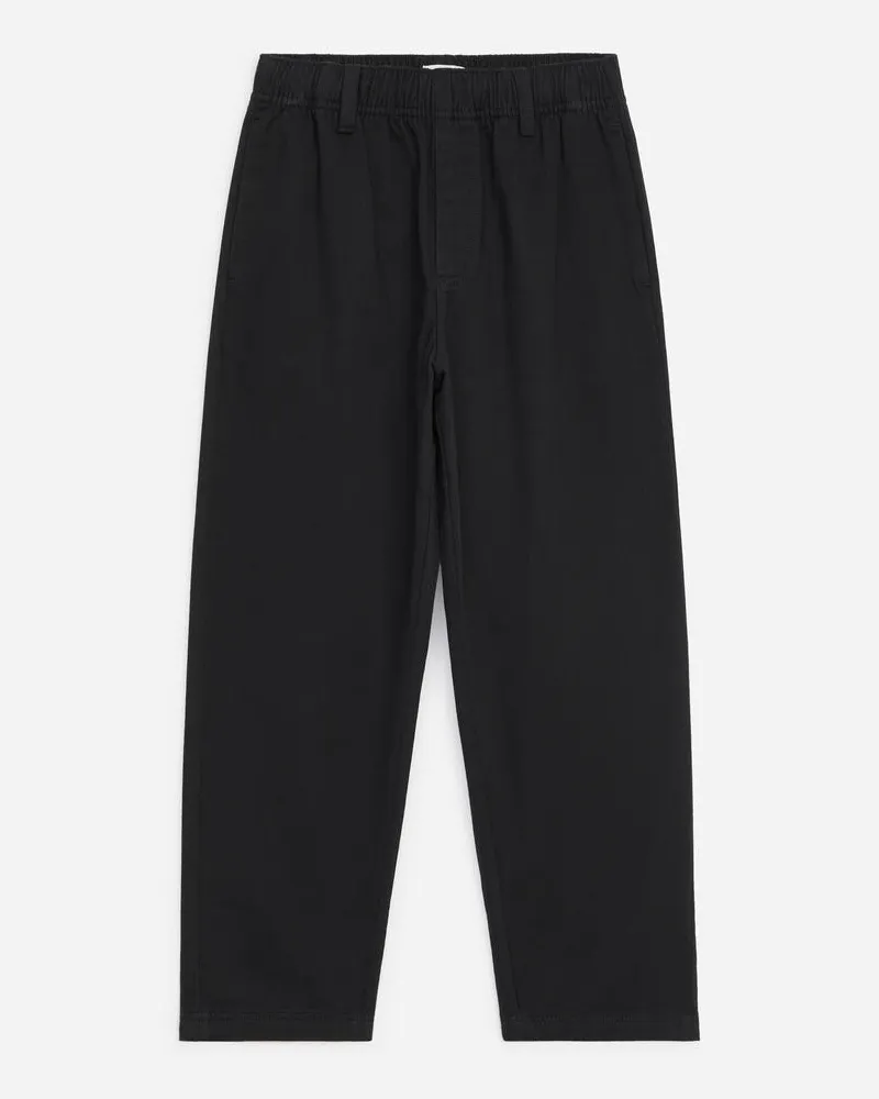 Arket Baumwoll-Chino Mit Schmal Zulaufendem Bein -Schwarz Schwarz