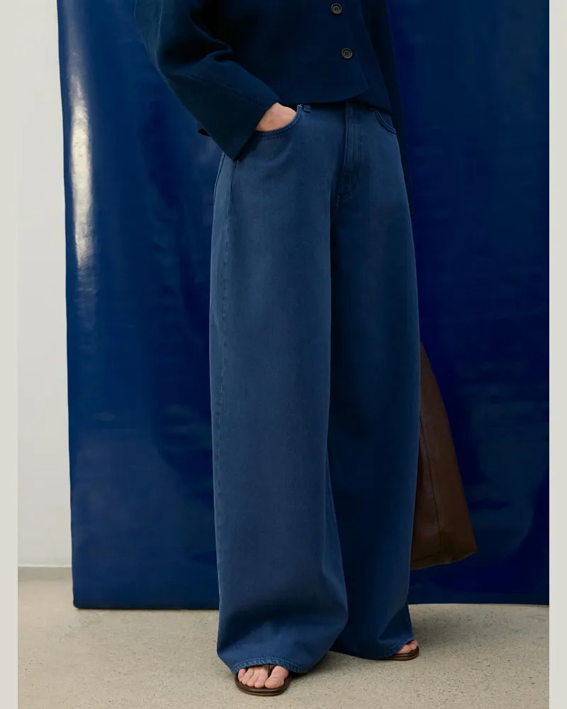 Arket Flip-Flop Mit Kitten Heel -Braun Braun