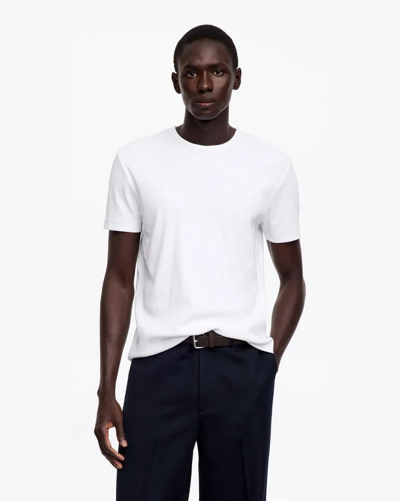 Arket Körpernahes T-Shirt -Weiß Weiß