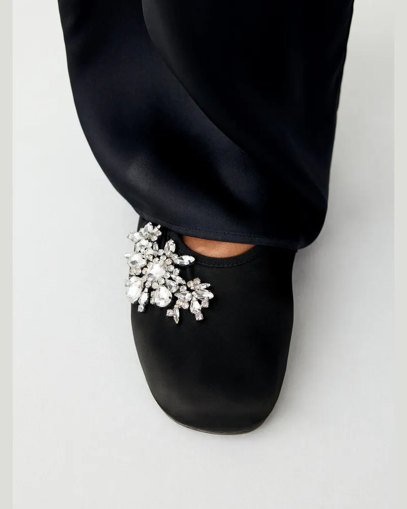 Arket Satinballerina Mit Glasperlen -Schwarz Schwarz