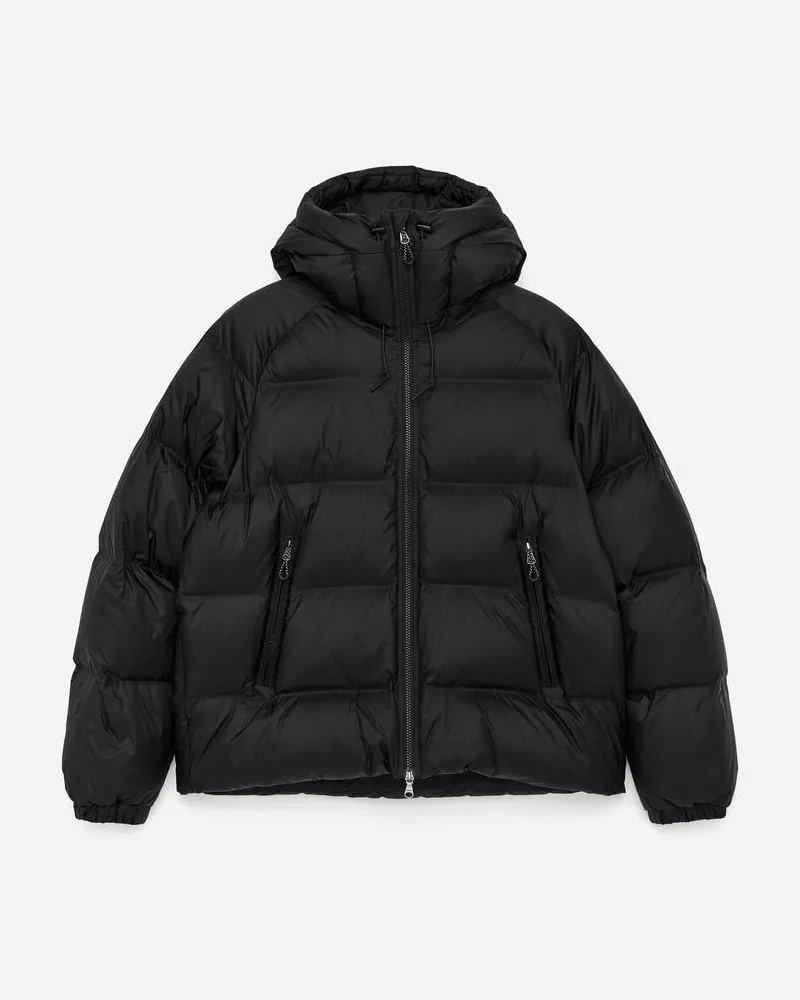 Arket Sportliche Upcycled Down™ Jacke -Schwarz Schwarz