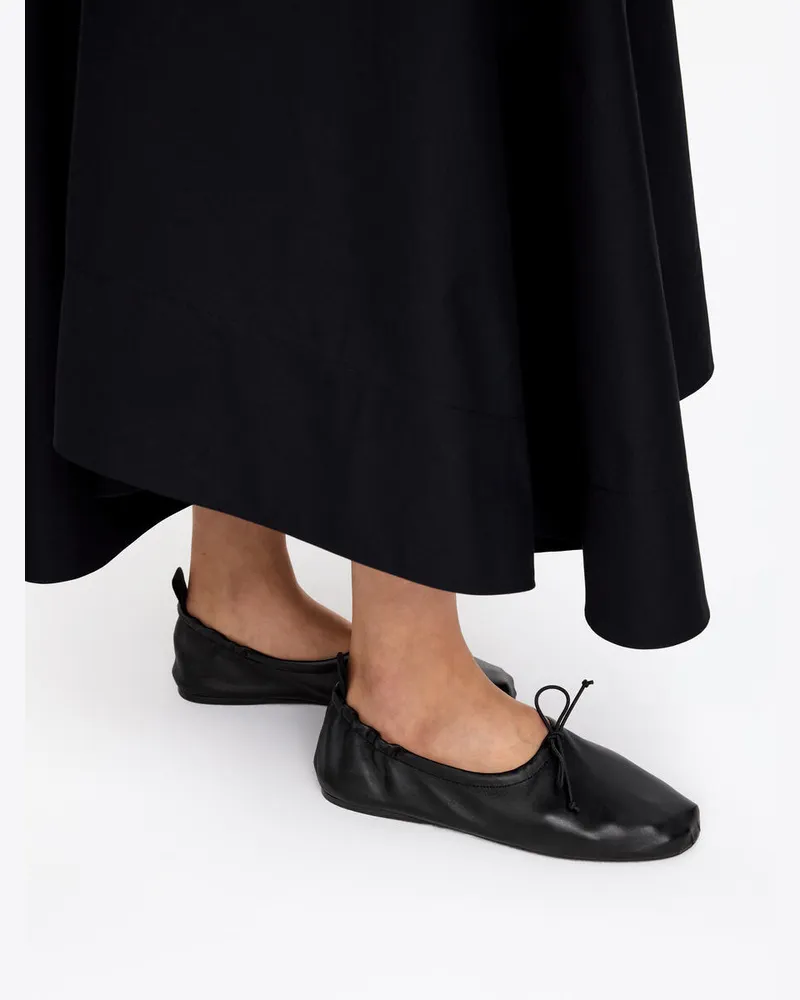 Arket Sportlicher Lederballerina -Schwarz Schwarz