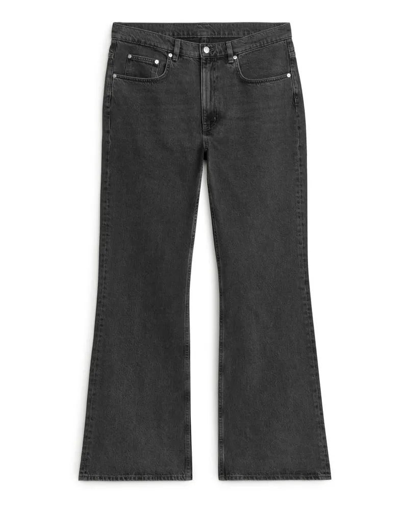 Arket Reed Relaxed Jeans mit Ausgestelltem Bein Vintage-schwarz