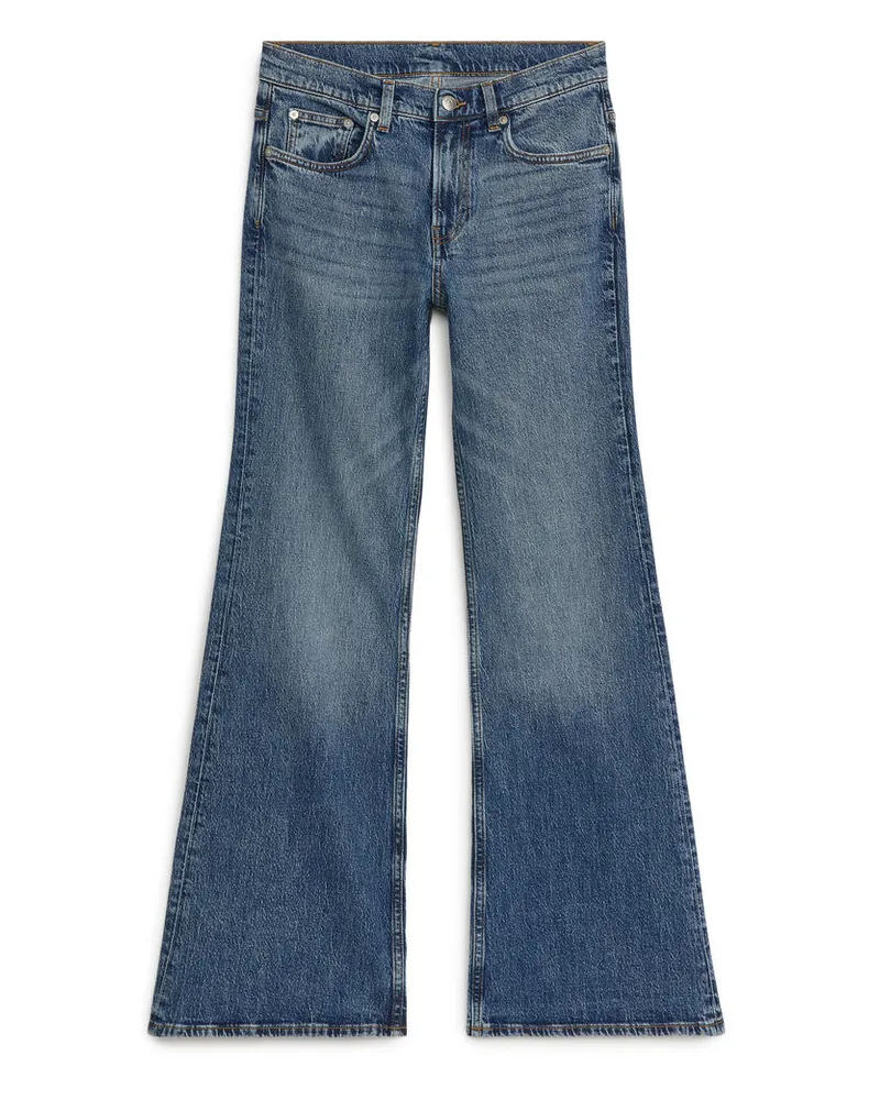 Arket Wave Slim Flared Stretchjeans - Blau Verwaschenes