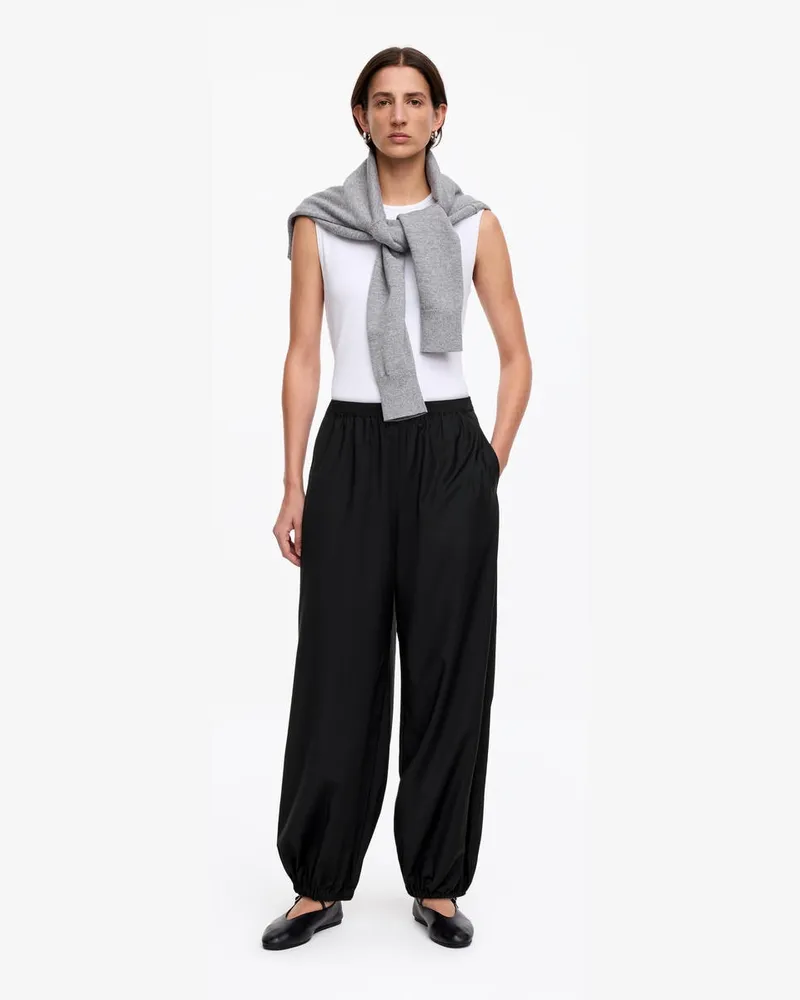 Arket Hose Mit Barrel Leg -Schwarz Schwarz