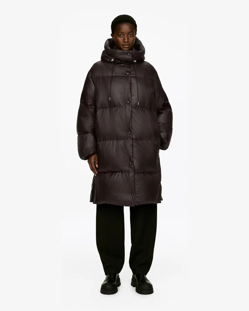 Arket Langer Upcycled Down Mantel -Braun Braun