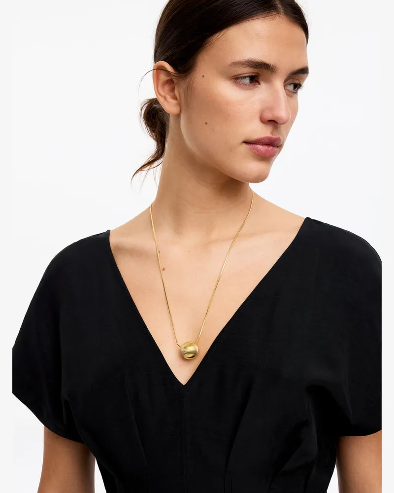 Arket Halskette Mit Anhänger -Goldfarben Goldfarben