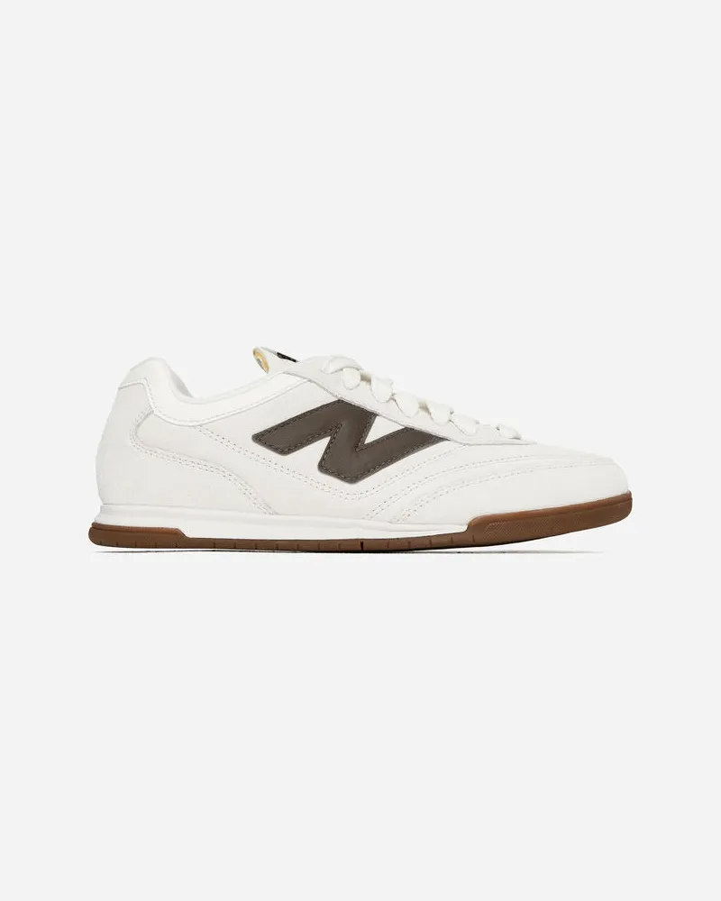 Arket Sneaker Rc42 Aus Veloursleder Von New Balance - Weiß Cremeweiß
