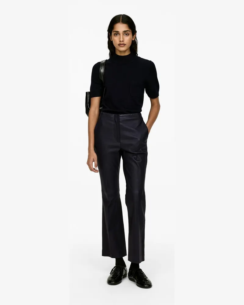 Arket Verkürzte Ausgestellte Lederhose -Blau Blau