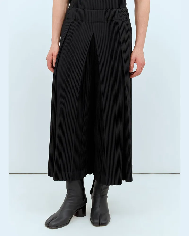Issey Miyake Tucked Pleated Pants Black