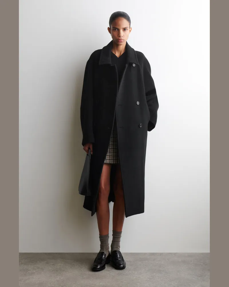 COS Glänzende Feine Wollsocken Beige