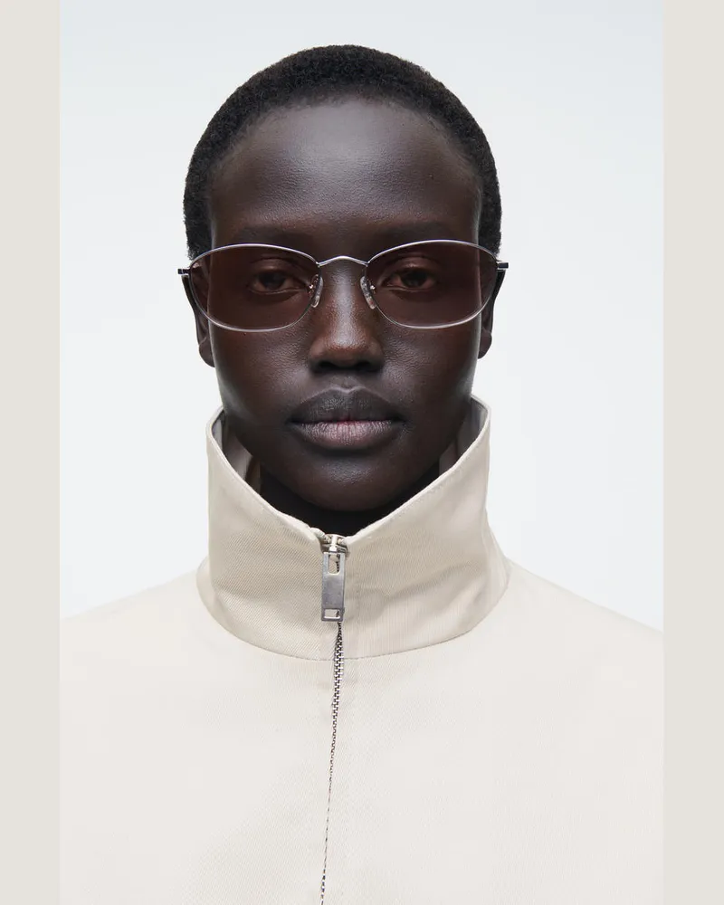 COS Cat-Eye-Sonnenbrille Mit Dünnem Rahmen Silberfarben