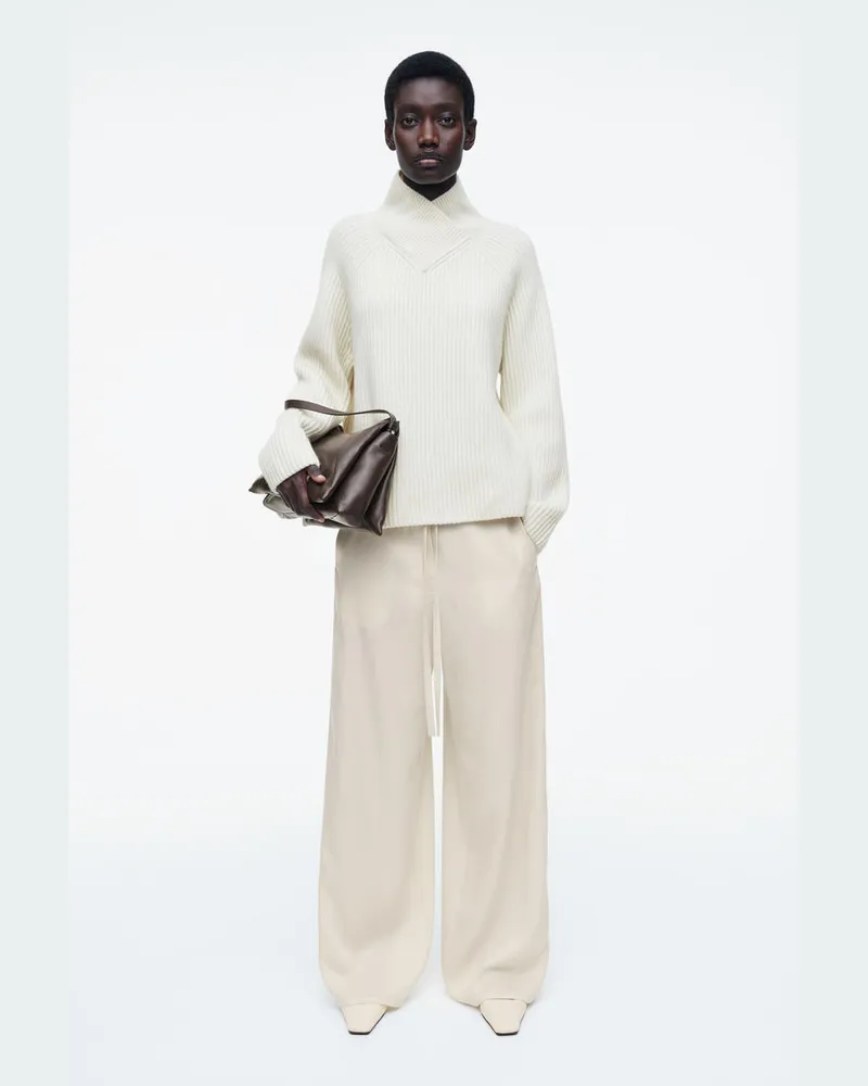 COS Hose Mit Weitem Bein Und Bindedetail Beige